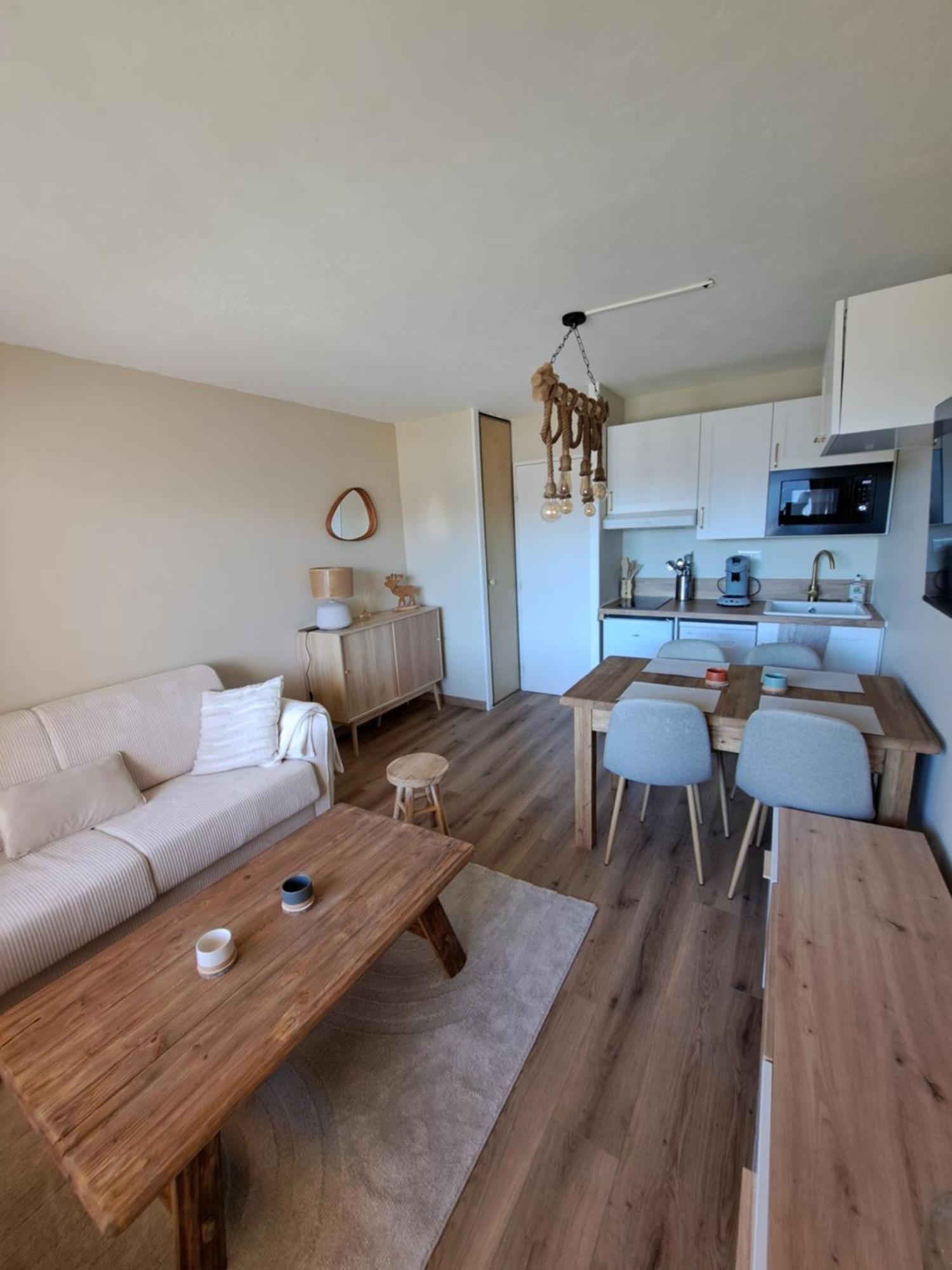 Studio Cabine 4 Couchages, Vue Face Aux Montagnes Font-Romeu-Odeillo-Via Exterior foto